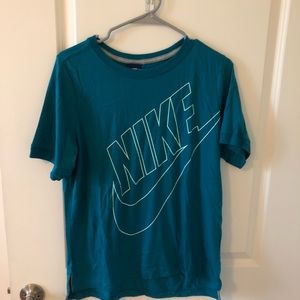 Nike Tee
